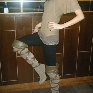 Colin Stuart size 8 over the knee boots